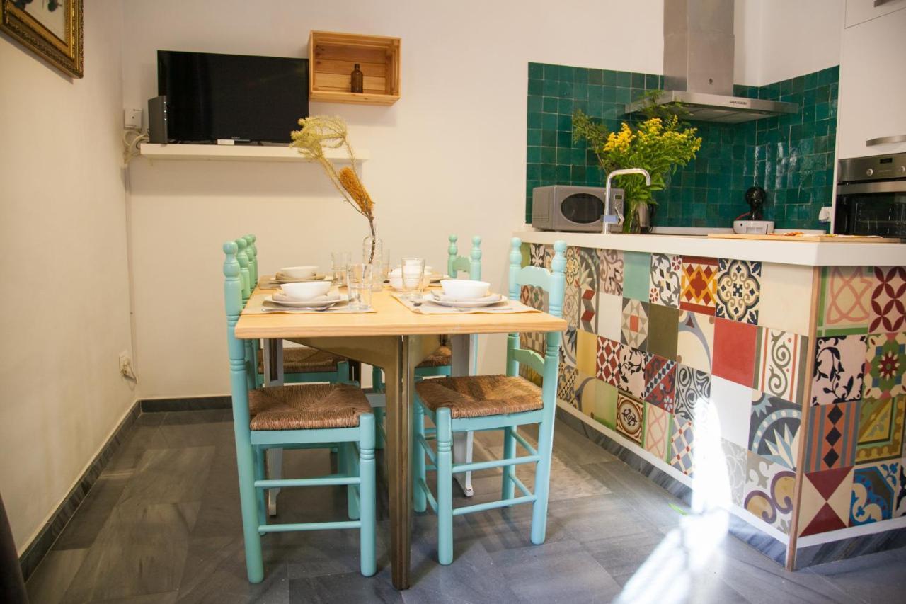 Beautiful Silent Apartment Private Parking Sevilla Exteriör bild